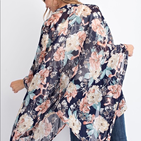 LAST ONE Floral kimono style cardigan - Picture 4 of 5